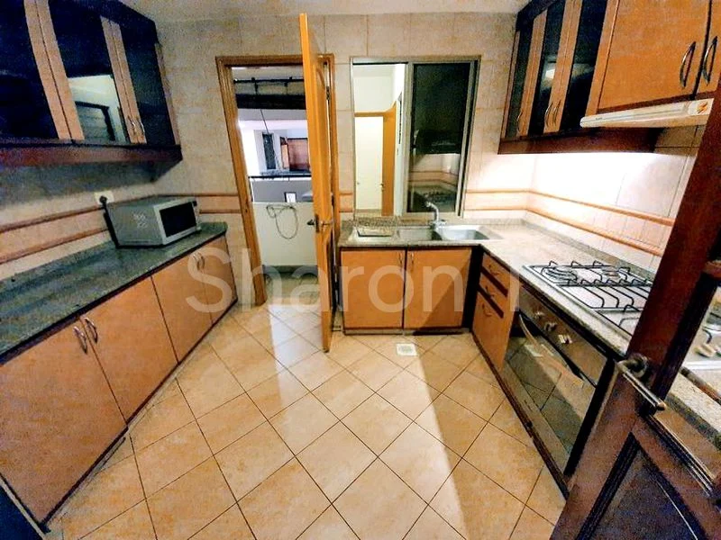 3 Bed Apartment (Condo) for Rent in  Cavenagh Lodge - Image 13