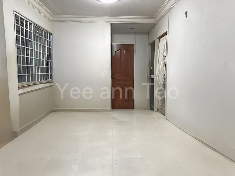 4 Room (4A) HDB for Sale in  270 Yishun Street 22 - Image 7