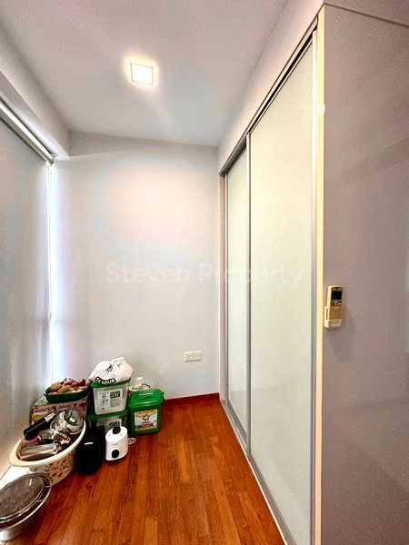 2 Bed Apartment (Condo) for Rent in  Isuites @ Palm - Image 9