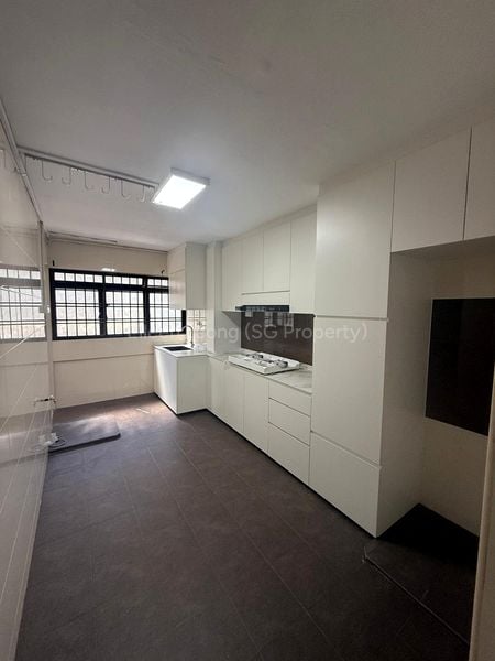 4 Room (4STD) HDB for Rent in  265 Yishun Street 22 - Image 3