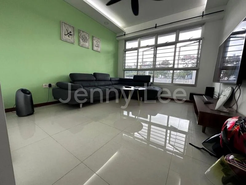 4 Room (4A) HDB for Sale in  220A Sumang Lane - Image 1