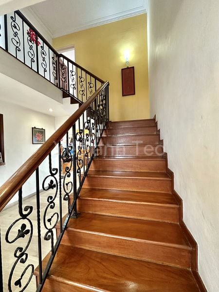 Maisonette HDB for Sale in  366 Bukit Batok Street 31 - Image 5