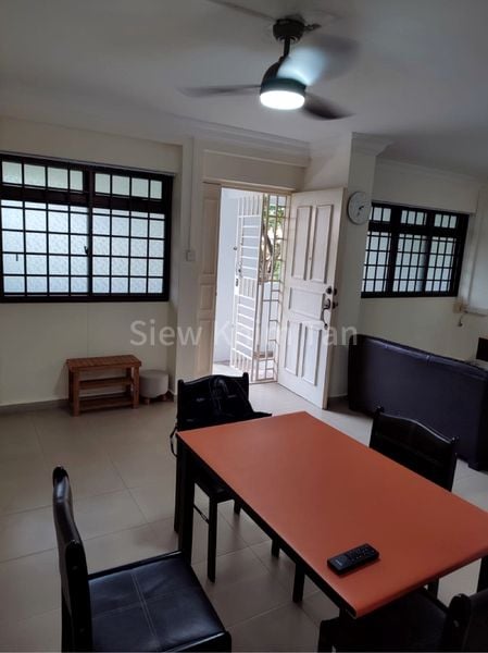 4 Room (4A) HDB for Rent in  701 Tampines Street 71 - Image 4