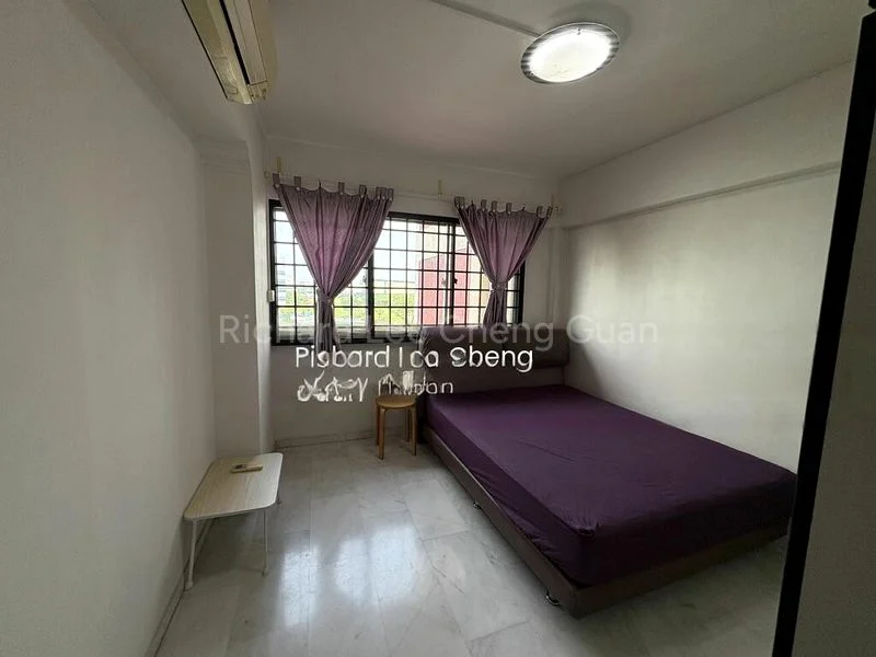 4 Room (4NG) HDB for Rent in  152 Yung Ho Road - Image 4