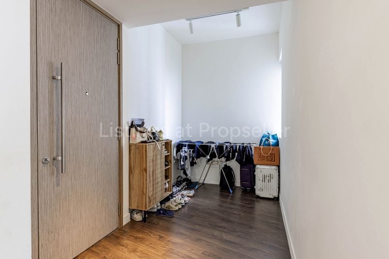 1 Bed Condo for Sale in  D'leedon - Image 6