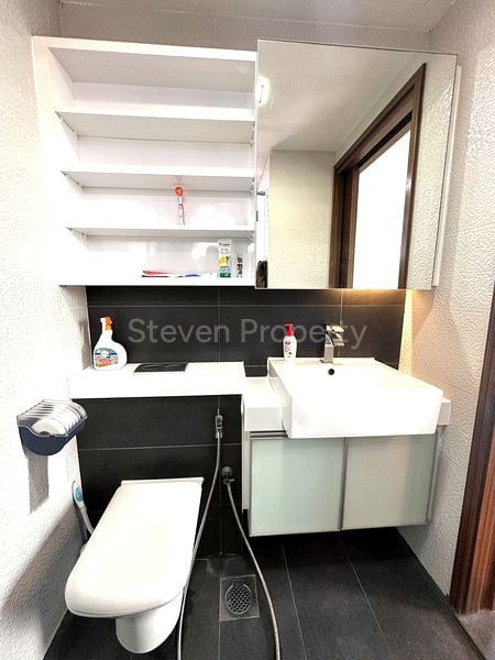 2 Bed Apartment (Condo) for Rent in  Isuites @ Palm - Image 13