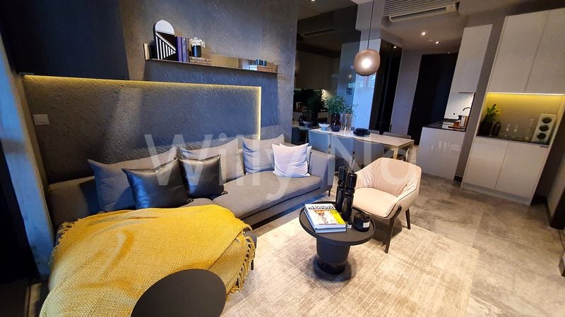 1 Bed Condo for Sale in  Midtown Bay - Image 1