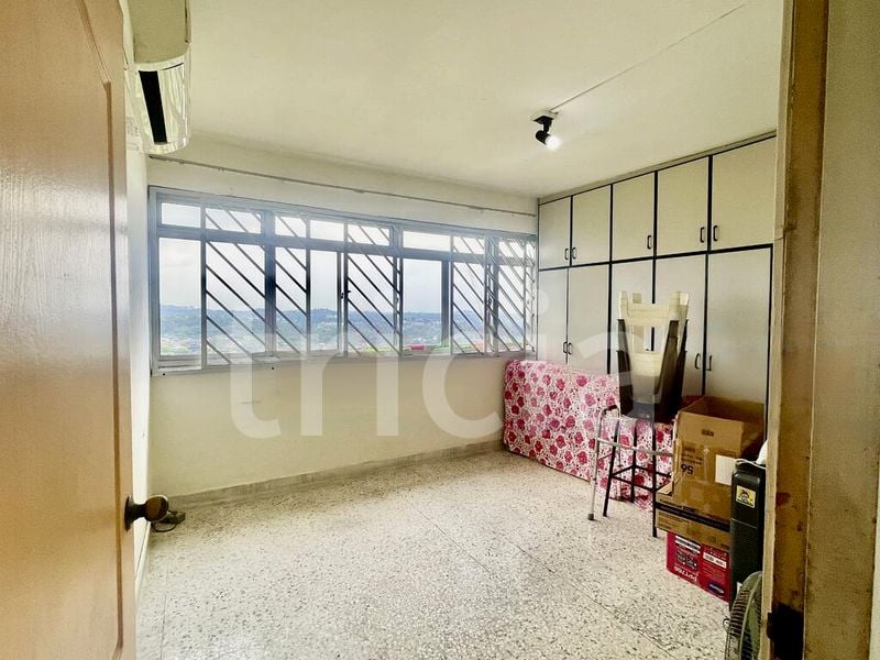 5 Room (5I) HDB for Sale in  21 Holland Drive - Image 2