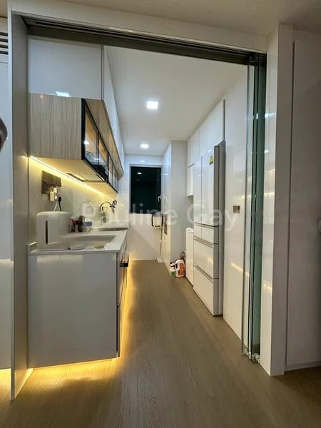1 Bed Condo for Sale in  The Minton - Image 4