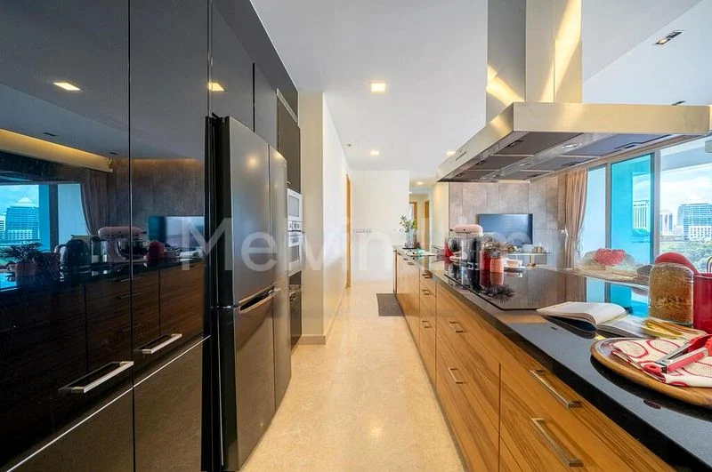 3 Bed Condo for Sale in  Grange Infinite - Image 9