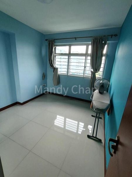 5 Room (5I) HDB for Sale in  511B Yishun Street 51 - Image 6