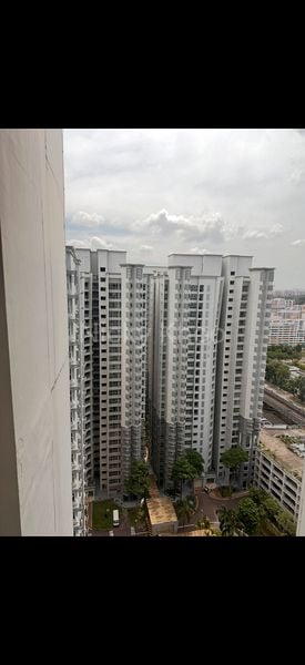 4 Room (4A) HDB for Sale in  395 Bukit Batok West Avenue 5 - Image 4