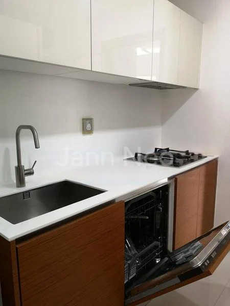 2 Bed Condo for Rent in  Iresidences - Image 9