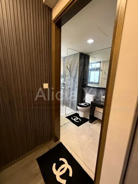 3 Bed Condo for Sale in  River Isles - Image 3