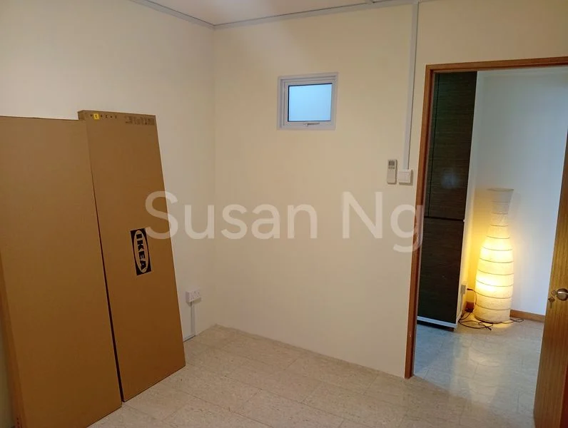 Common Room (Condo) for Rent in  Le Crescendo - Image 2