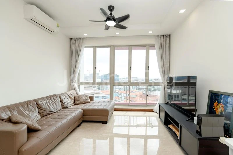 3 Bed Condo for Sale in  Rosewood - Image 1