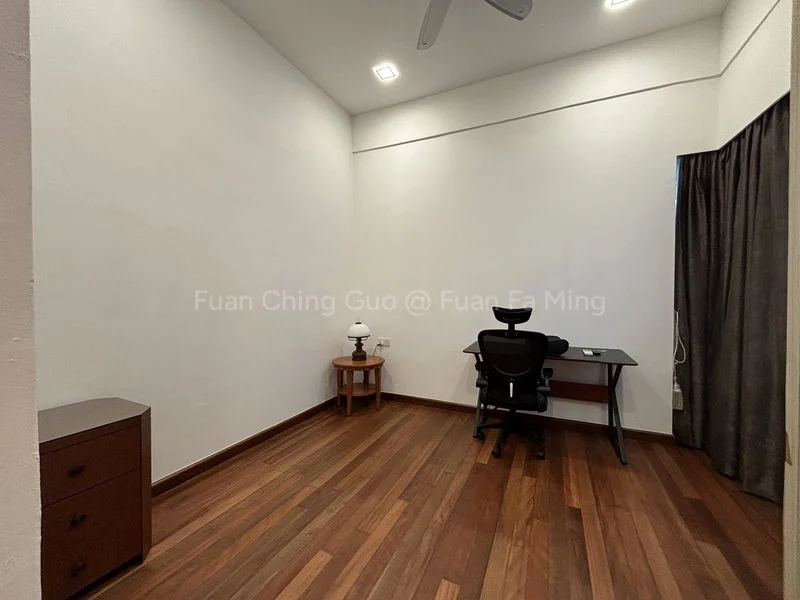 3 Bed Condo for Rent in  Montrosa - Image 4