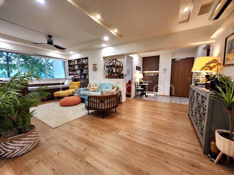 5 Room (5I) HDB for Sale in  242 Bishan Street 22 - Image 1