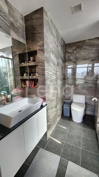 2 Bed Apartment (Condo) for Sale in  The Springs - Image 7
