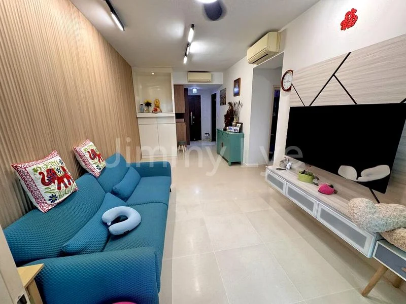 3 Bed Executive Condo for Sale in  Watercolours - Image 8