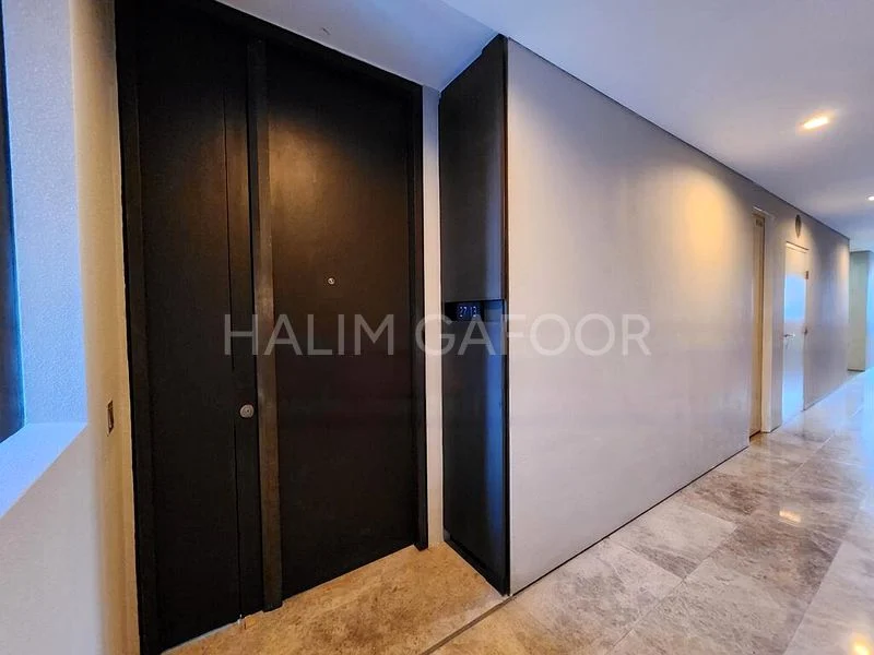 1 Bed Condo for Sale in  OUE Twin Peaks - Image 1