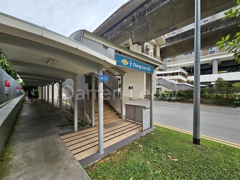 4 Bed Condo for Sale in  The Vales - Image 18