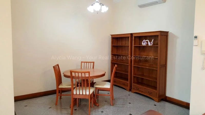 3 Bed Condo for Rent in  Gold Coast Condominium - Image 3