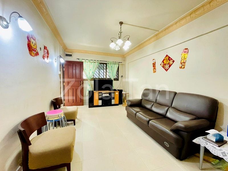 3 Room (3A) HDB for Sale in  924 Tampines Street 91 - Image 2