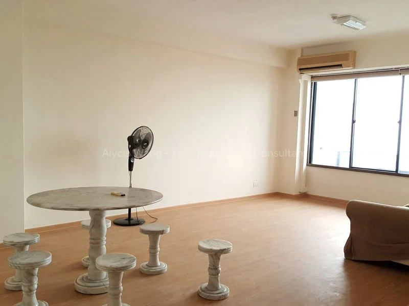 2 Bed Apartment (Condo) for Rent in  International Plaza - Image 4