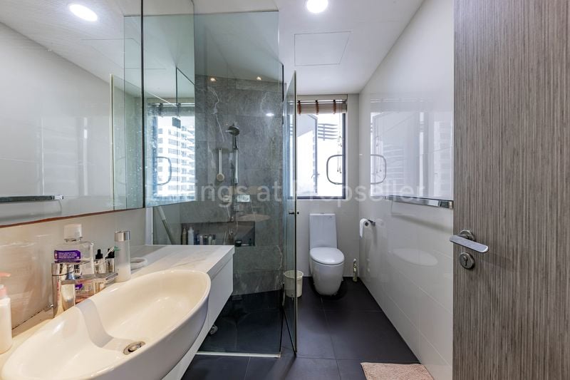 1 Bed Condo for Sale in  D'leedon - Image 9
