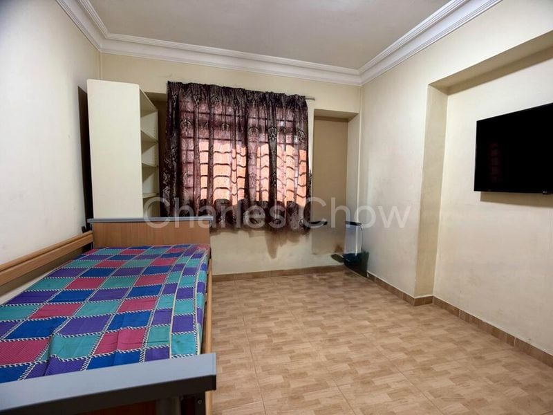 Executive HDB for Rent in  189A Rivervale Drive - Image 3