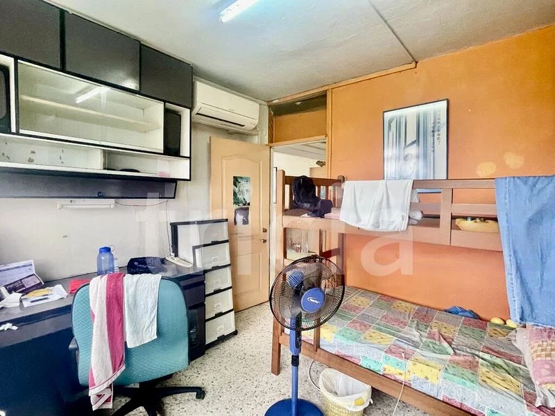 5 Room (5I) HDB for Sale in  21 Holland Drive - Image 1