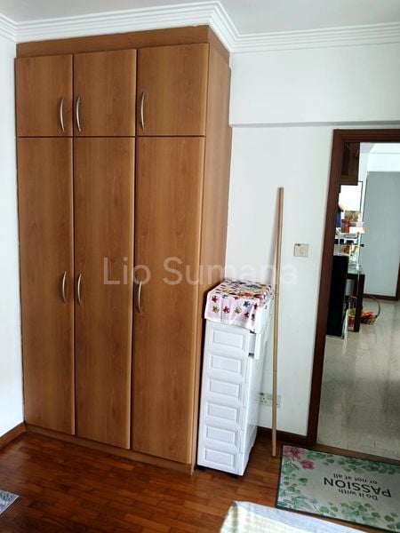 3+1 Bed Condo for Sale in  Evergreen Park - Image 7