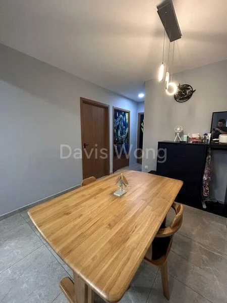 5 Room (5A) HDB for Sale in  461D Bukit Batok West Avenue 8 - Image 4