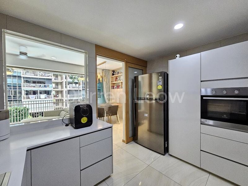 4 Bed Condo for Sale in  The Vales - Image 7