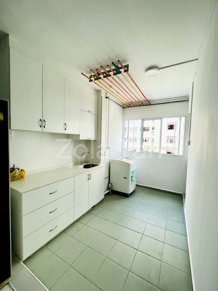 3 Room (3NG) HDB for Rent in  307 Woodlands Avenue 1 - Image 2