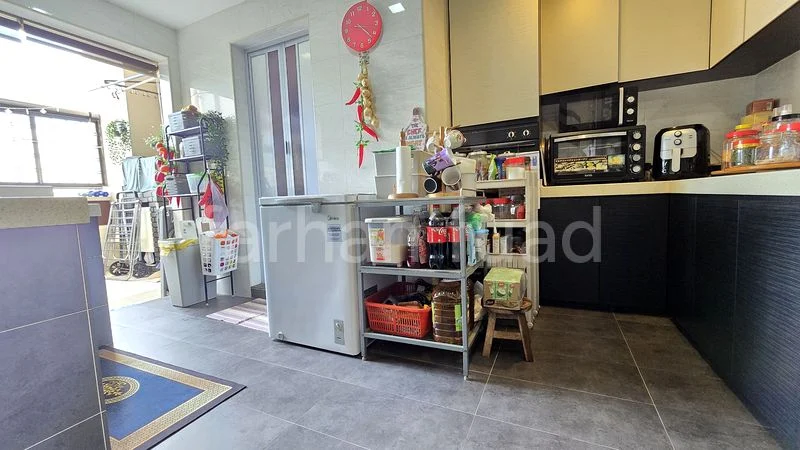 Maisonette HDB for Sale in  101 Pasir Ris Street 12 - Image 5
