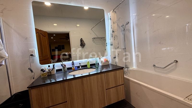 5 Bed Apartment (Condo) for Rent in  One Chatsworth - Image 5