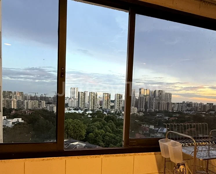 5 Bed Apartment (Condo) for Rent in  One Chatsworth - Image 15