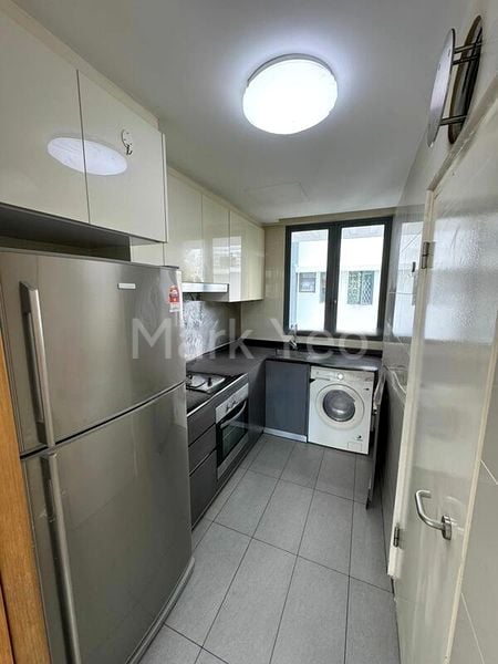 2 Bed Condo for Sale in  Hedges Park Condominium - Image 10