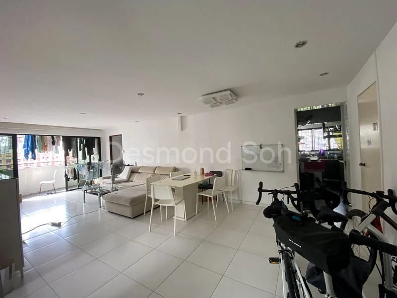 5 Room HDB for Rent in  122 Lorong 2 Toa Payoh - Image 3