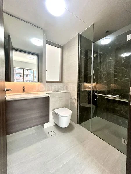 2 Bed Apartment (Condo) for Rent in  Pasir Ris 8 / Pasir Ris Mall - Image 11