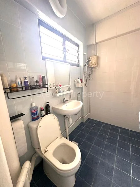 4 Room (4A) HDB for Rent in  108 Jalan Bukit Merah - Image 13