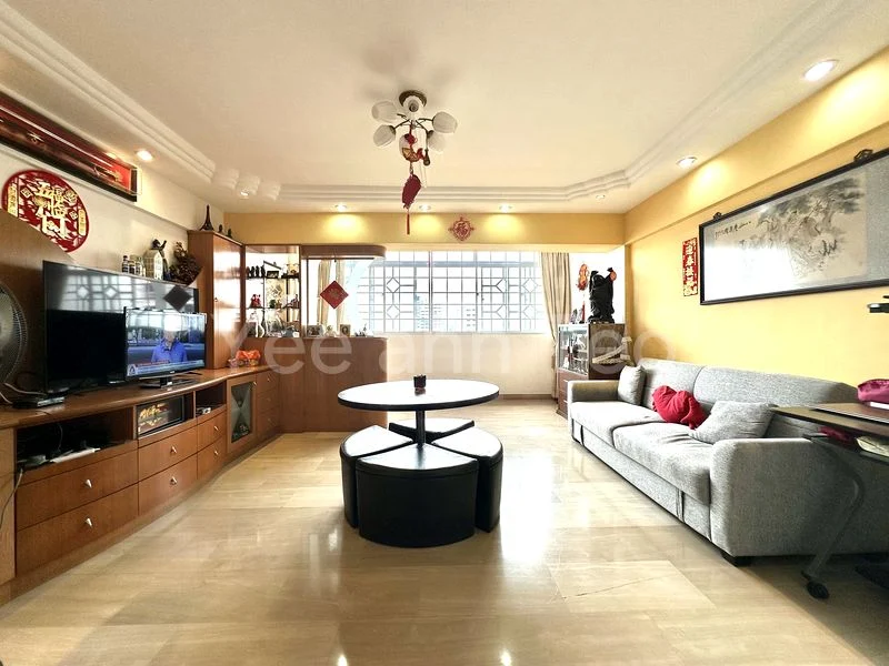 Maisonette HDB for Sale in  366 Bukit Batok Street 31 - Image 3