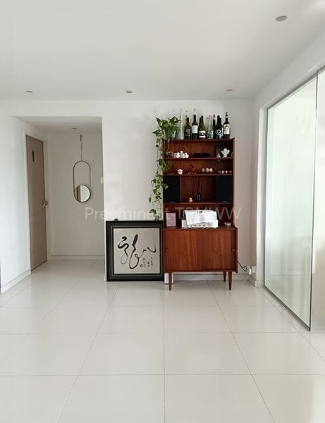 Executive HDB for Sale in  237 Pasir Ris Street 21 - Image 3