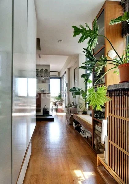 1 Bed Condo for Sale in  The Cristallo - Image 10