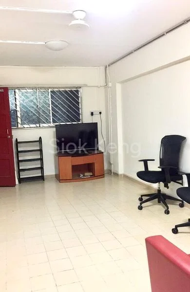 3 Room (3A) HDB for Rent in  846 Tampines Street 82 - Image 7
