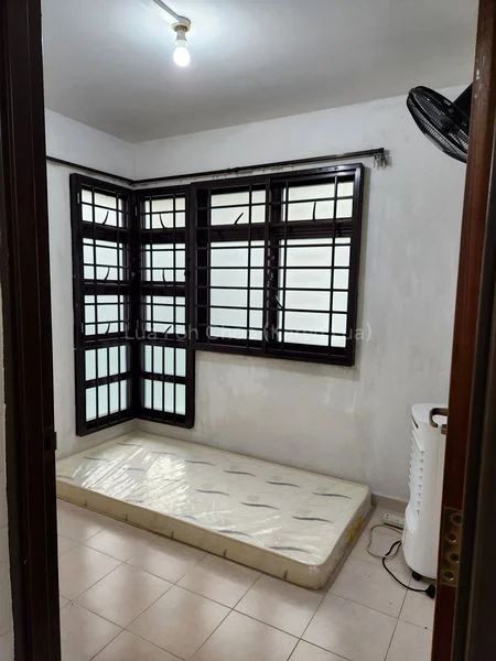 3 Room (3I) HDB for Sale in  232 Lorong 8 Toa Payoh - Image 2
