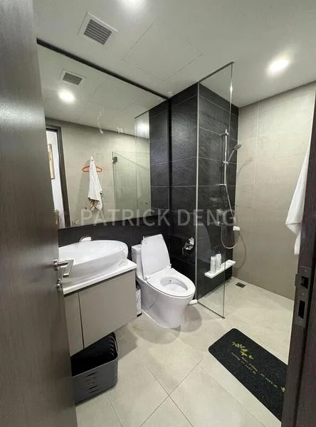 4 Bed Condo for Rent in  Vue 8 Residence - Image 3