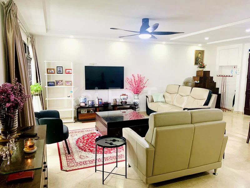 5 Room (5I) HDB for Sale in  186C Rivervale Drive - Image 3